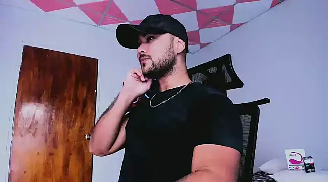 Sebas-hott online show from February 2025 02:44:02 AM