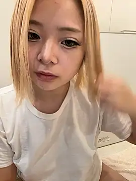 Rei1216xo online show from November 2025 03:07:01 AM