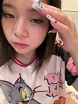 Rei1216xo online show from October 2025 04:17:01 PM