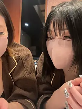 Snapshot of Rei1216xo chatting on February 2025 06:13:01 AM Rei1216xo online show from February 2025 06:13:01 AM