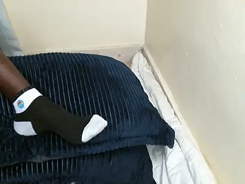 Snapshot of centzSexy chatting on September 2025 10:42:01 AM centzSexy online show from September 2025 10:42:01 AM