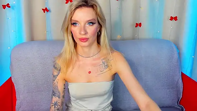 AlinaLovelyX online show from April 2026 01:19:01 AM