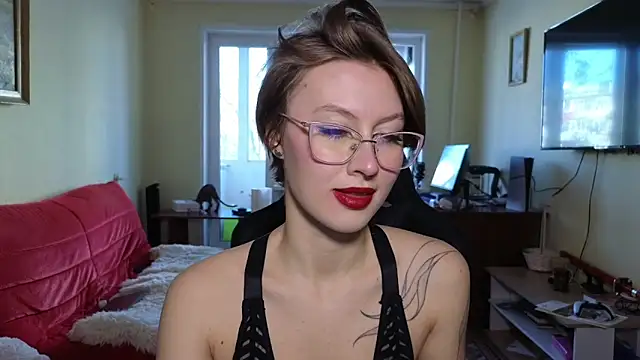 Snapshot of MalvinaBlum chatting on November 2025 05:00:02 AM MalvinaBlum online show from November 2025 05:00:02 AM