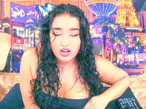 Snapshot of IndianAngel4u chatting on September 2025 05:44:02 AM IndianAngel4u online show from September 2025 05:44:02 AM