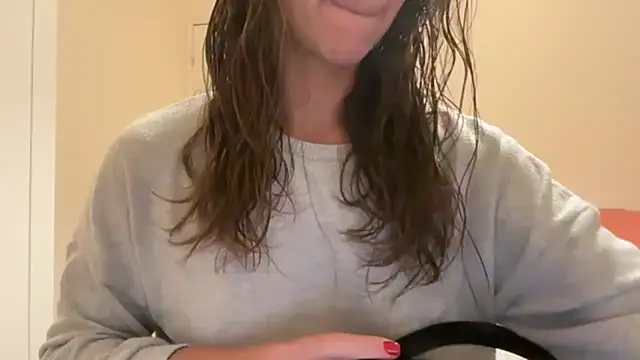 Kimpossible   online show from October 2025 08:01:01 PM