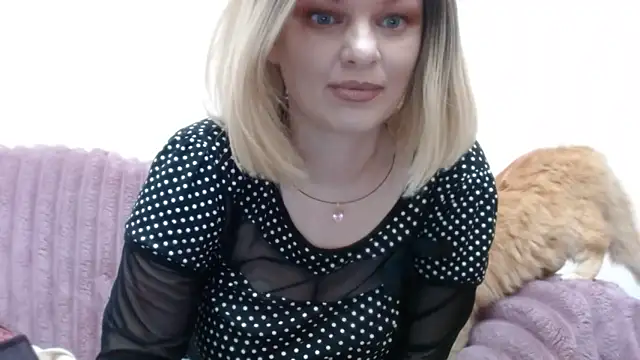 YourSweetJam online show from February 2026 06:19:01 PM