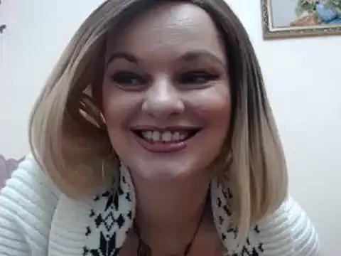 Snapshot of YourSweetJam chatting on November 2025 05:52:02 PM YourSweetJam online show from November 2025 05:52:02 PM