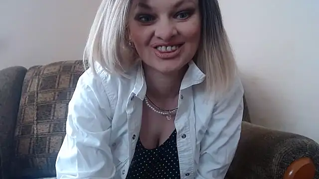 YourSweetJam online show from April 2026 11:05:01 AM