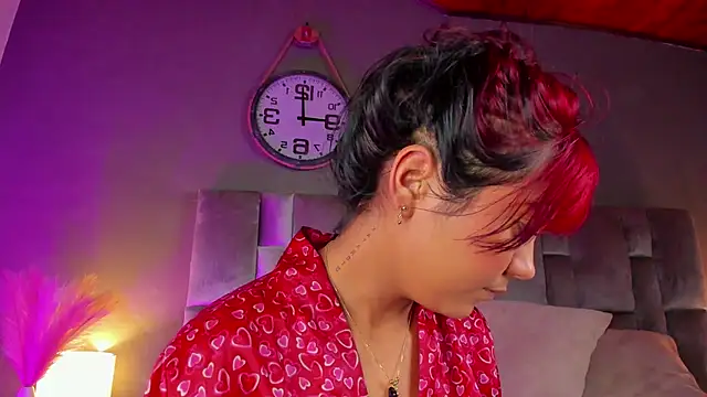 alaia-rogers online show from March 2025 06:35:02 PM