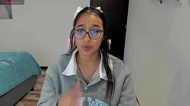 isa bellaa0 online show from February 2025 02:16:02 AM