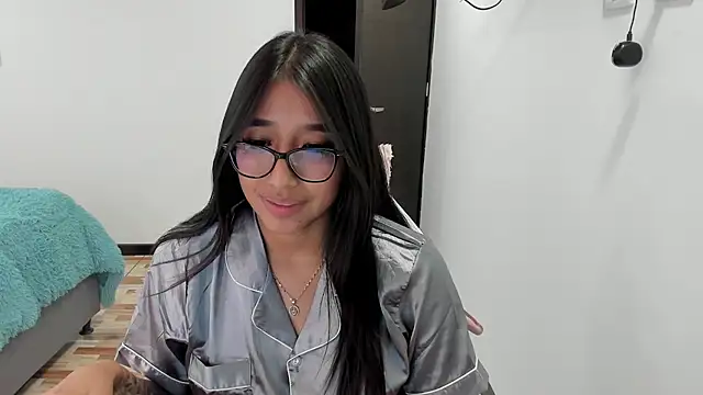 isa bellaa0 online show from February 2025 01:51:01 AM