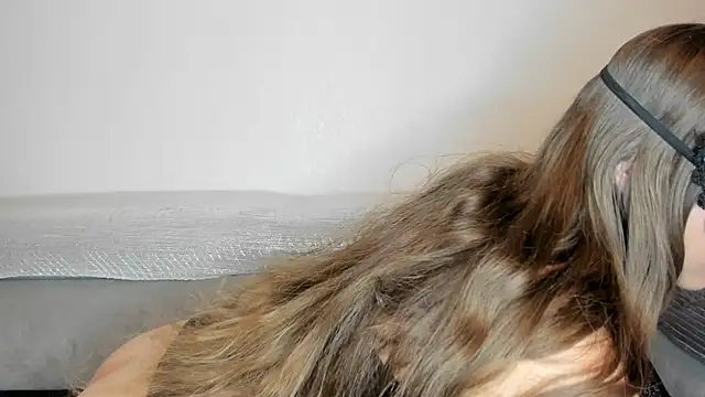 Mlleeffy online show from October 2025 09:06:01 PM