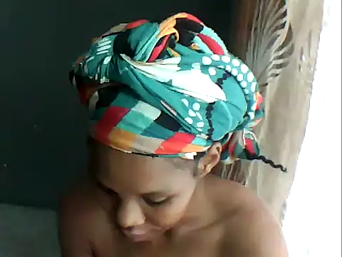 MAZINGDIVA1994 online show from February 2025 09:55:02 AM
