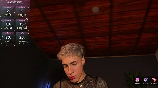 Snapshot of Angel_Snowhotxxx chatting on October 2025 12:52:01 PM Angel Snowhotxxx online show from October 2025 12:52:01 PM