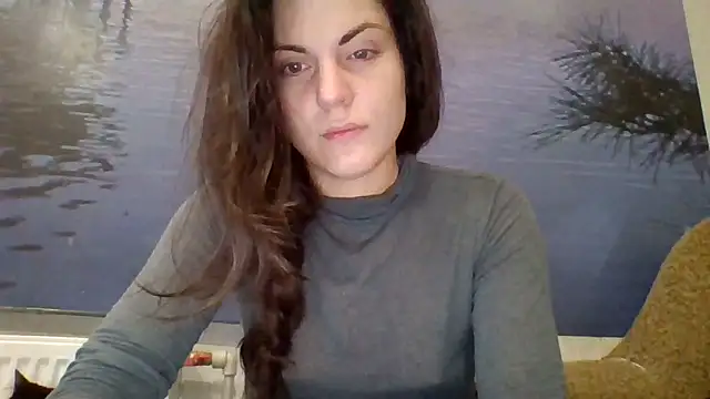 Snapshot of AliceTailor chatting on November 2025 09:35:01 PM AliceTailor online show from November 2025 09:35:01 PM