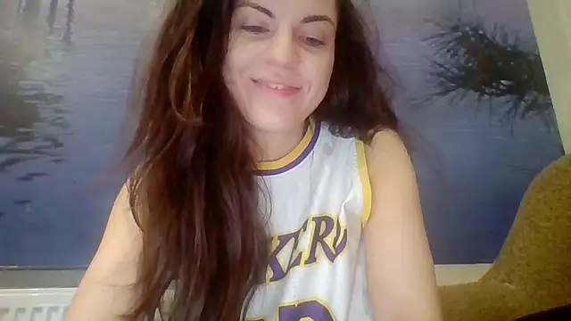 Snapshot of AliceTailor chatting on October 2025 07:08:01 AM AliceTailor online show from October 2025 07:08:01 AM