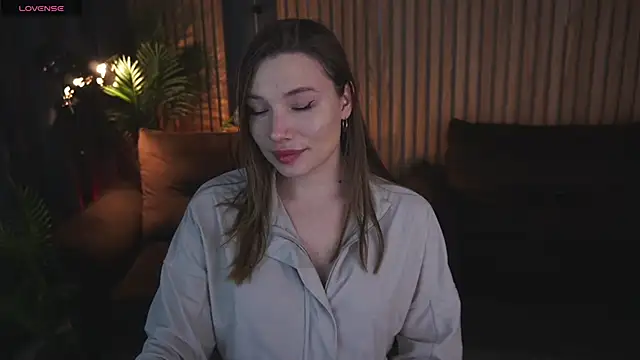 Snapshot of IceDanielles chatting on March 2026 01:51:02 PM IceDanielles online show from March 2026 01:51:02 PM