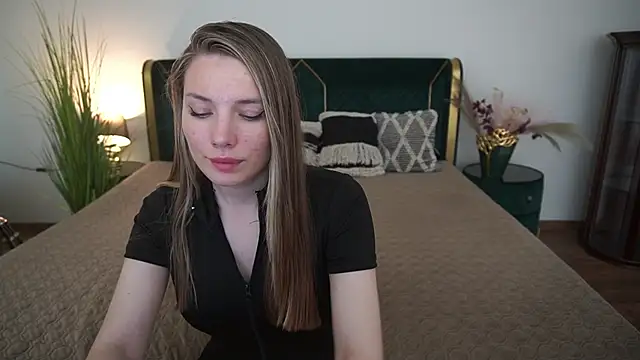IceDanielles online show from June 2026 06:52:02 AM