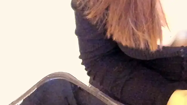 Snapshot of IceDanielles chatting on December 2025 01:25:02 PM IceDanielles online show from December 2025 01:25:02 PM