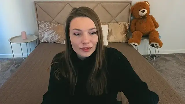 Snapshot of IceDanielles chatting on April 2026 12:34:01 PM IceDanielles online show from April 2026 12:34:01 PM