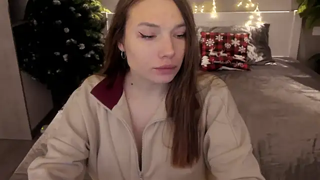 Snapshot of IceDanielles chatting on January 2026 01:37:01 PM IceDanielles online show from January 2026 01:37:01 PM