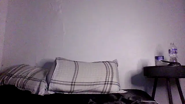 Snapshot of Enos3 chatting on March 2026 01:55:01 AM Enos3 online show from March 2026 01:55:01 AM