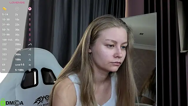 Snapshot of Polumna_cute chatting on July 2026 09:38:02 AM Polumna cute online show from July 2026 09:38:02 AM