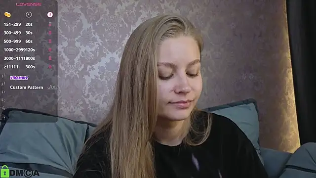 Snapshot of Polumna_cute chatting on June 2026 01:52:01 PM Polumna cute online show from June 2026 01:52:01 PM
