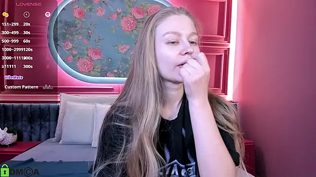 Snapshot of Polumna_cute chatting on February 2026 01:55:01 PM Polumna cute online show from February 2026 01:55:01 PM