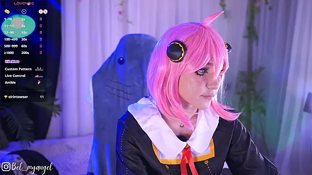 Bella-Franco online show from April 2026 05:19:01 PM