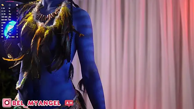 Snapshot of Bella-Franco chatting on September 2025 01:38:02 PM Bella-Franco online show from September 2025 01:38:02 PM