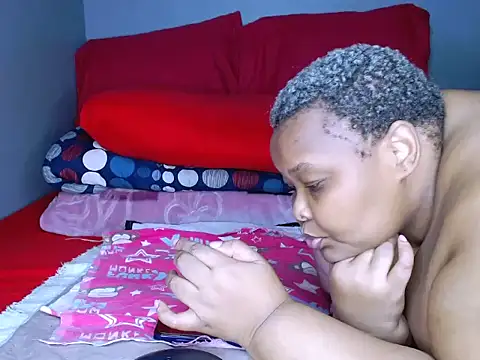 fatafricanqueen online show from April 2026 07:25:02 PM