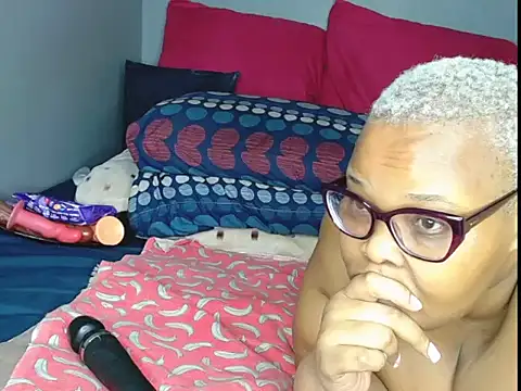 fatafricanqueen online show from June 2026 10:43:01 AM