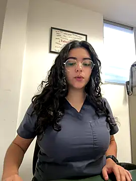 Snapshot of Ales_Kitten chatting on October 2025 02:17:02 PM Ales Kitten online show from October 2025 02:17:02 PM