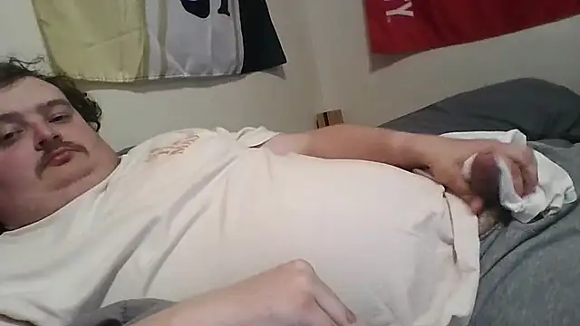 Snapshot of YelpedAverting chatting on December 2025 03:05:01 AM YelpedAverting online show from December 2025 03:05:01 AM