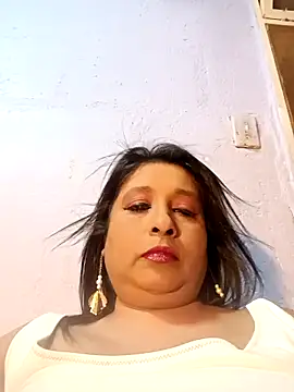 raniofsex02 online show from December 2025 06:50:02 PM