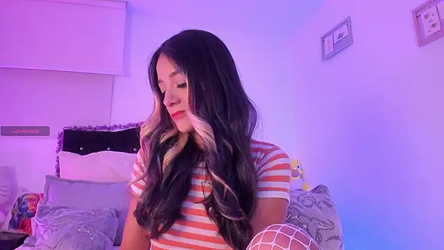 penny sweett  online show from March 2026 11:26:01 PM