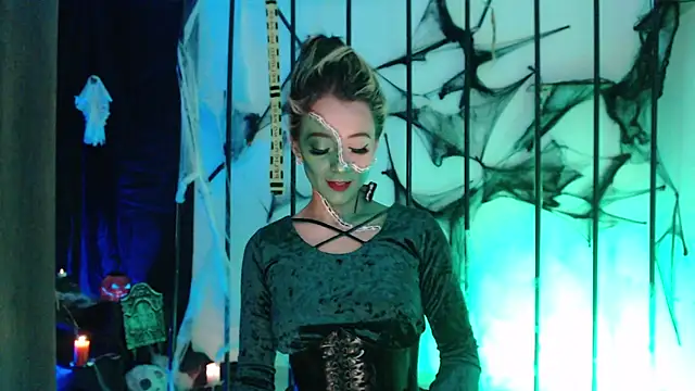 penny sweett  online show from October 2025 11:55:02 PM