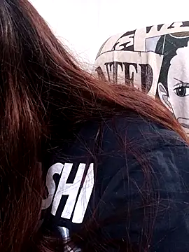 ZUCAAT online show from November 2025 04:24:02 AM