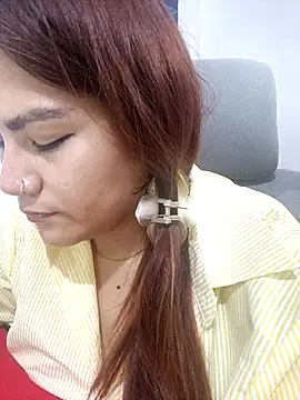 ZUCAAT online show from December 2025 04:33:01 AM