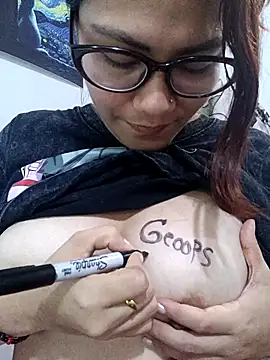 ZUCAAT online show from February 2026 04:08:02 AM