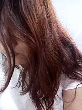 ZUCAAT online show from March 2026 12:17:02 AM