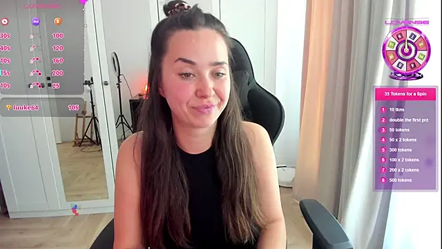 PlayfulGoddess online show from May 2026 01:42:01 PM