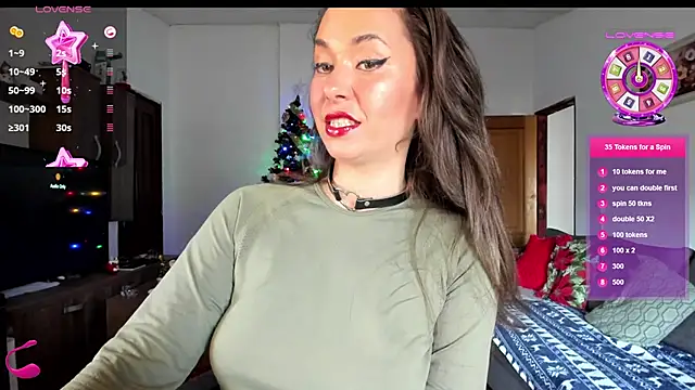 Snapshot of PlayfulGoddess chatting on January 2025 12:29:01 PM PlayfulGoddess online show from January 2025 12:29:01 PM