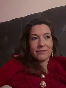 Lwhite1 online show from November 2025 04:21:01 PM