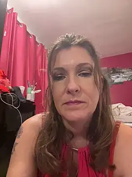 Lwhite1 online show from November 2025 04:44:01 PM