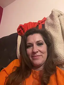 Lwhite1 online show from March 2025 11:25:01 PM