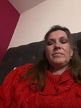 Lwhite1 online show from February 2026 05:32:01 PM