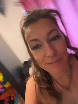 Lwhite1 online show from March 2026 04:51:02 PM