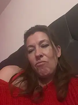 Lwhite1 online show from January 2026 05:42:01 PM